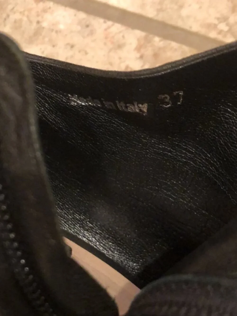 Vintage Christian Dior 100% leather stiletto platform zip up ankle bootie heel